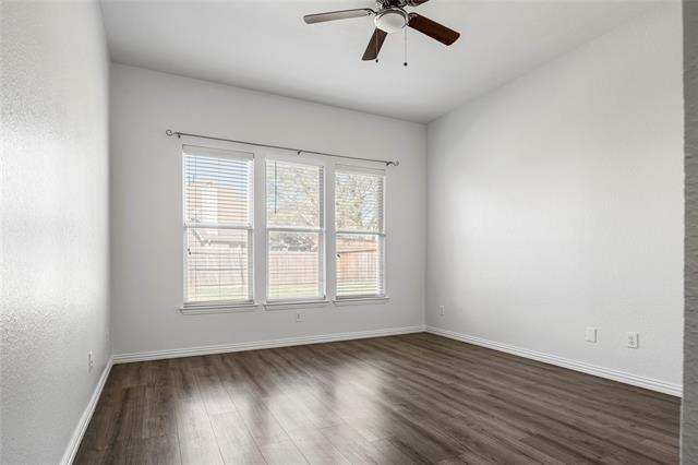 Building Photo - 2000 Webb Dr