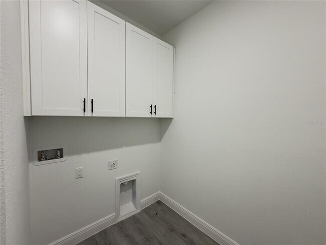 Building Photo - 1686 SW 162nd St