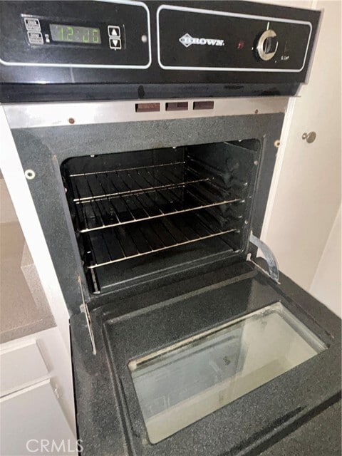 Building Photo - 504 S Ola Vista