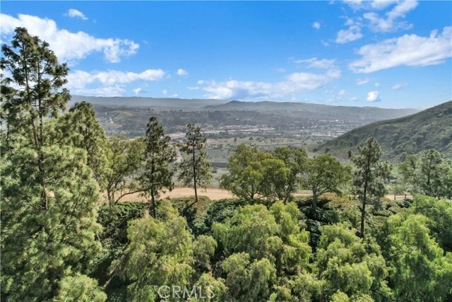 Building Photo - 19 Grenada St