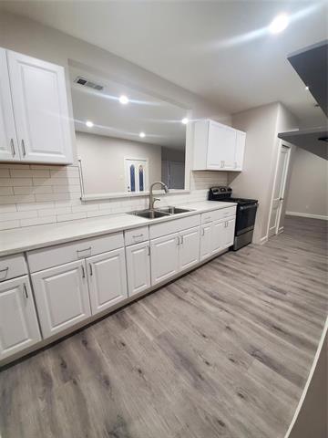 Building Photo - 1017 E Humbolt St