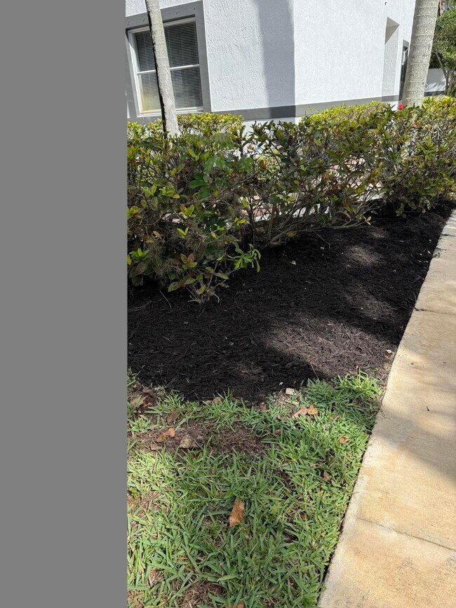 Building Photo - 9831 NW 24th St