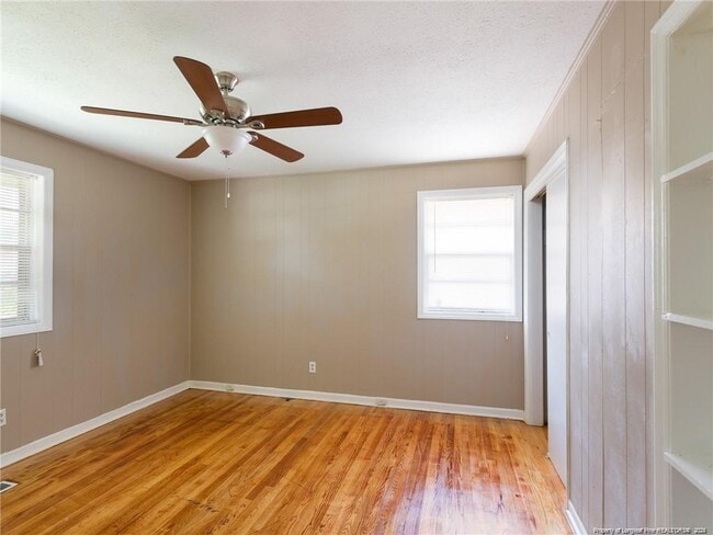 Primary Photo - 1848 Gola Dr