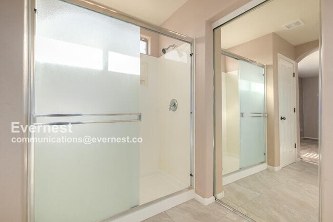 Building Photo - 42581 W Michaels Dr