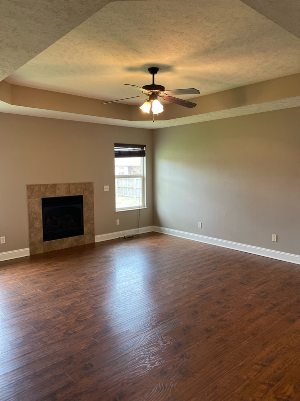 Building Photo - 485 E Whitethorn Dr