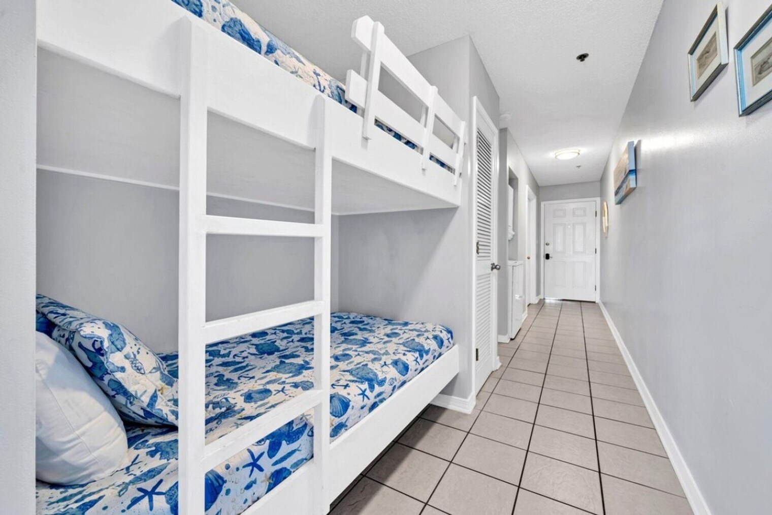 Building Photo - 3191 Scenic Hwy 98