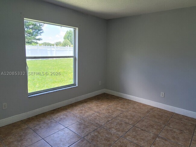 Building Photo - 503 Pine Bark Ct