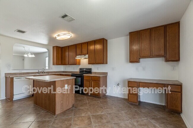 Building Photo - 3329 Bluebird Ridge Dr
