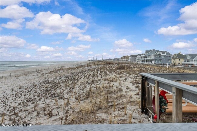 Building Photo - 45 Fielder Ave