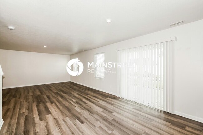 Building Photo - 4 Bedroom Pet-Friendly Home in Camby, IN with Main Street Renewal