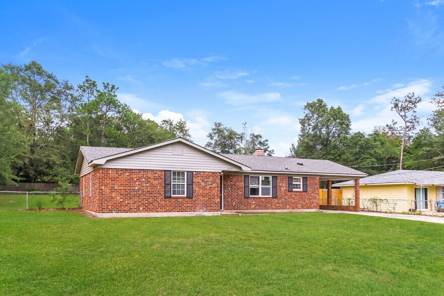 Building Photo - 2227 Cassell St