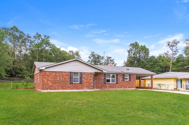 Building Photo - 2227 Cassell St