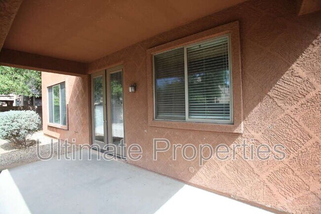 Building Photo - 15145 W Elm Cir