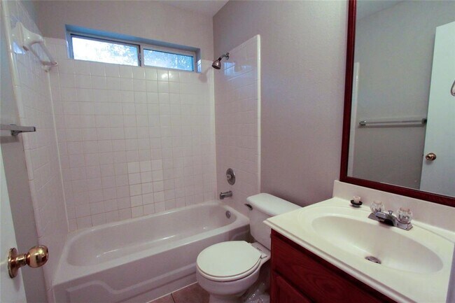 Building Photo - 14708 Highsmith St