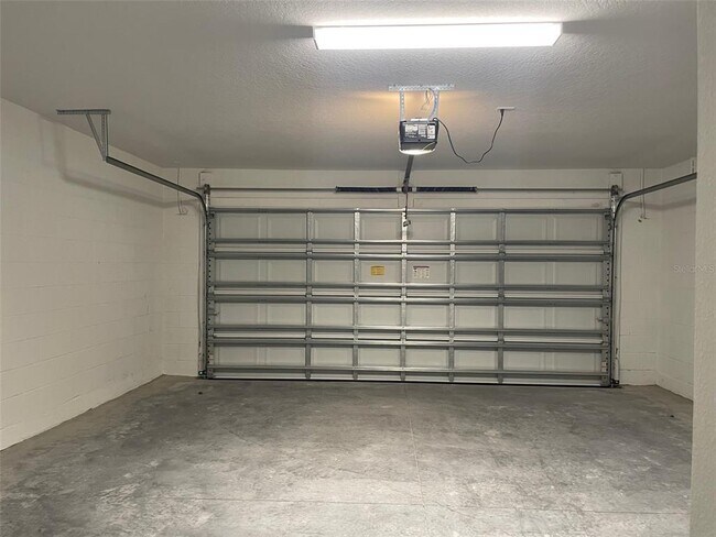 Building Photo - 9328 Hartline Wy