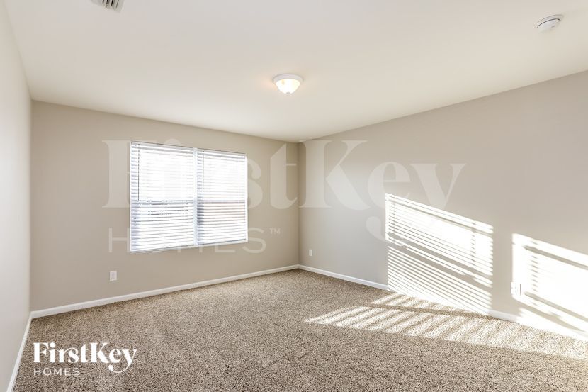 Building Photo - 2160 Scarlet Sage Dr