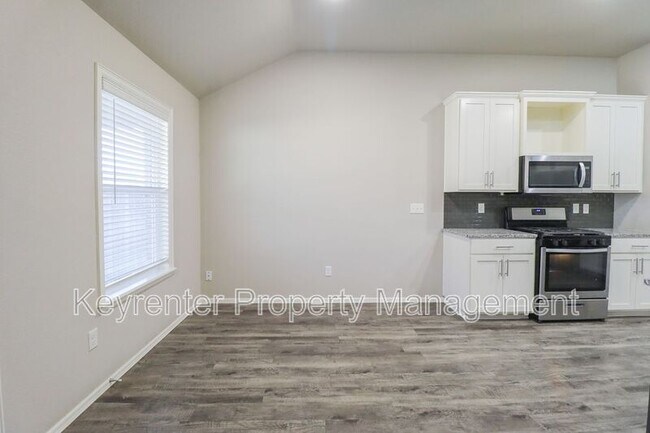 Building Photo - 3543 E 143rd Ct S