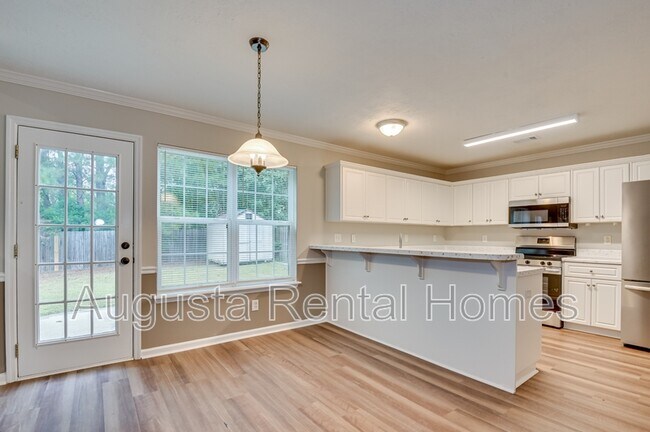 Building Photo - 7640 Pleasantville Way