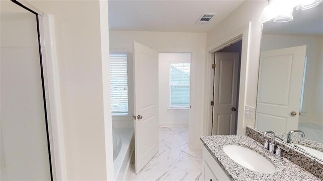 Building Photo - 5354 Brooklands Dr