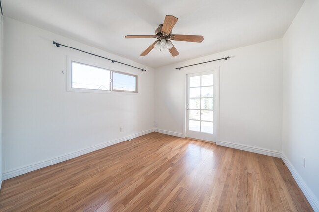 Building Photo - 5564 Gala Ave