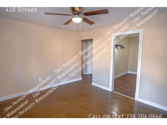 Building Photo - Amazing Newly Remodeled Home Near Downtown