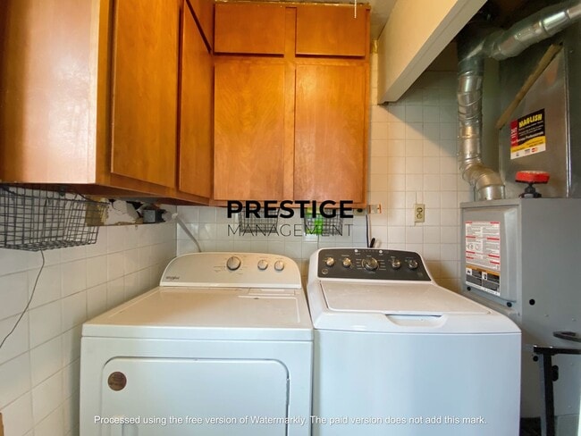 Building Photo - 3 Bedroom Home In Portage