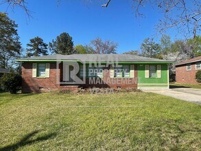 Building Photo - 3257 Ohara Dr S
