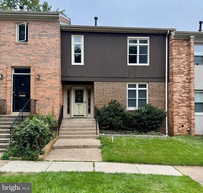 Building Photo - 5105 Overlook Park