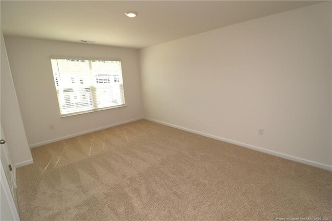 Building Photo - 374 Freestall Dr