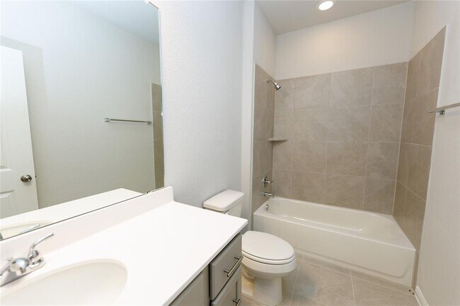 Building Photo - 6206 Marsh Ln