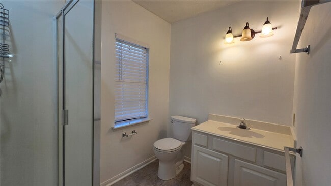 Building Photo - 18514 Purdy Ct