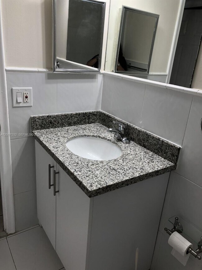 Building Photo - 7740 Camino Real