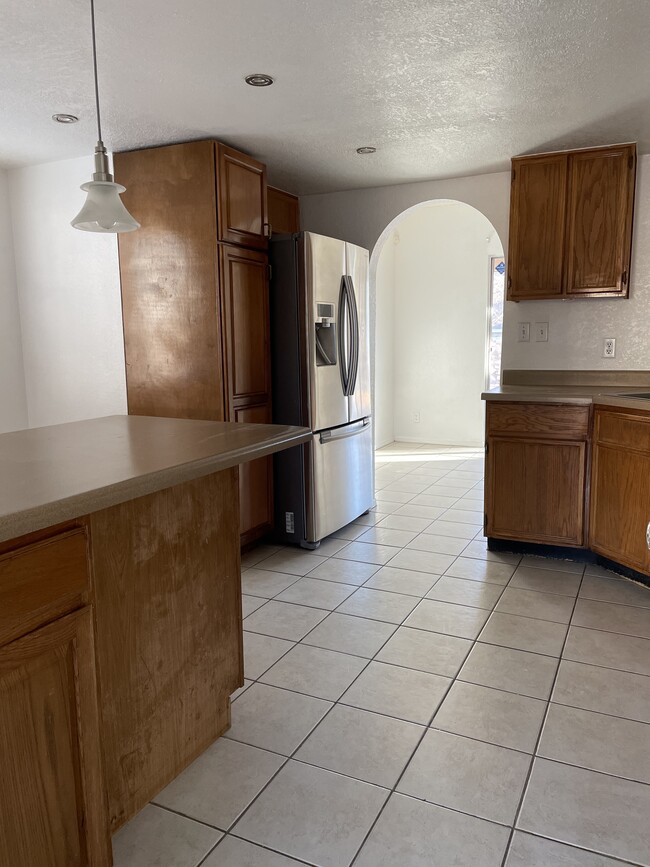 Kitchen - 7232 Tierra Taos Dr