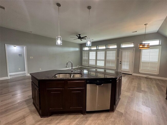 Building Photo - 22339 Slate Oaks Ln