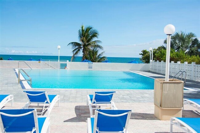 Building Photo - 4250 Galt Ocean Dr