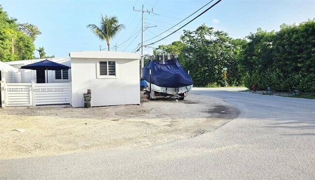 Primary Photo - 96 Avenue B