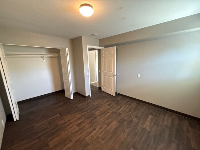 Building Photo - 4312 Sacramento Ct NE