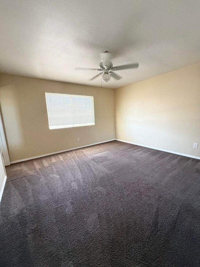 Building Photo - 7028 Cholla Ave