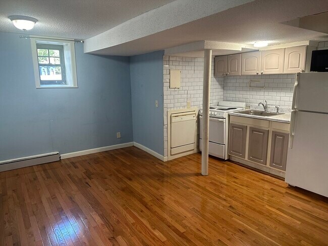Building Photo - 57 Brighton Ave