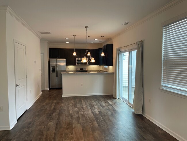 Building Photo - 1685 Halesworth Ln