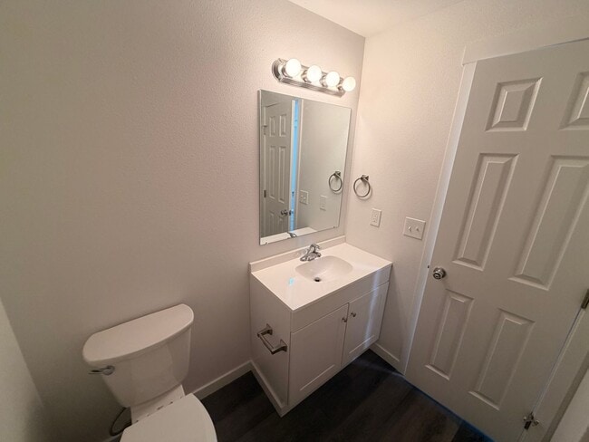 Building Photo - Adorable 2 Bed, 1 Bath in Medical Lake!