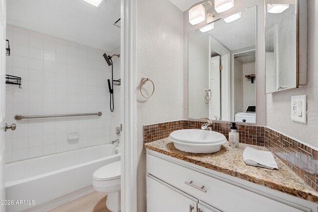 Building Photo - 2935 N 68th St