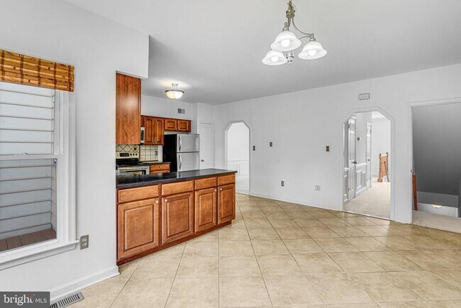 Building Photo - 5974 Wescott Hills Way