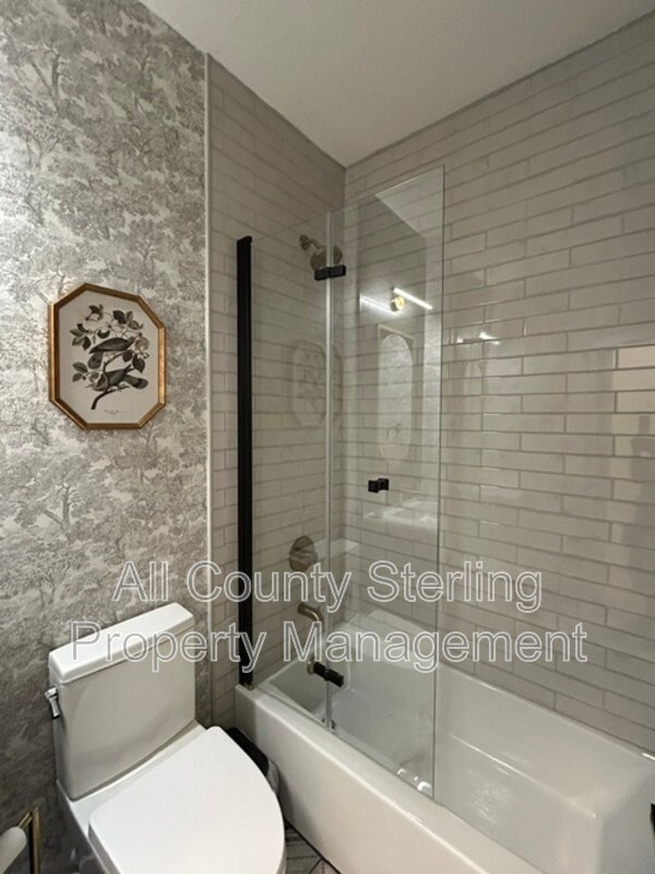 Building Photo - 184 Birchmont Dr