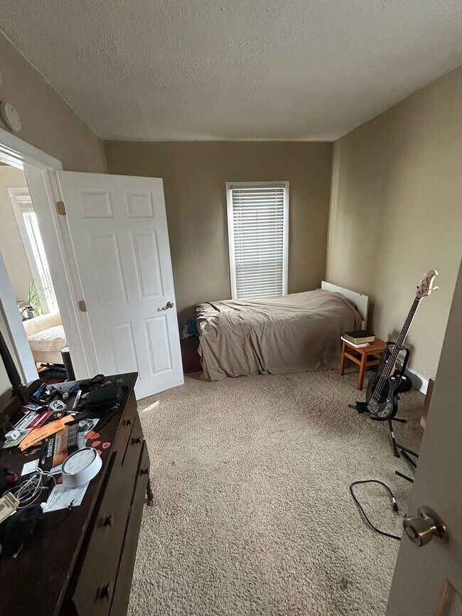 Building Photo - 900 Front St