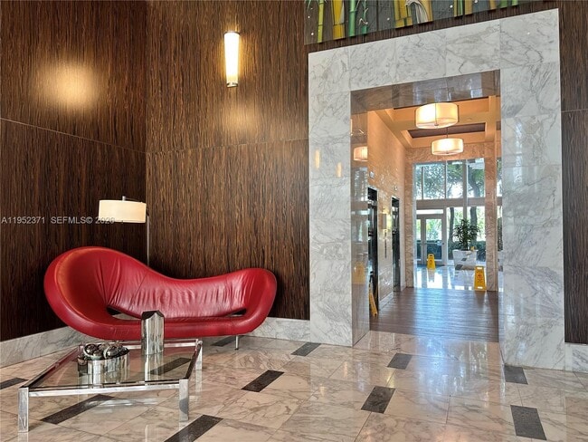 Building Photo - 185 SW 7th St