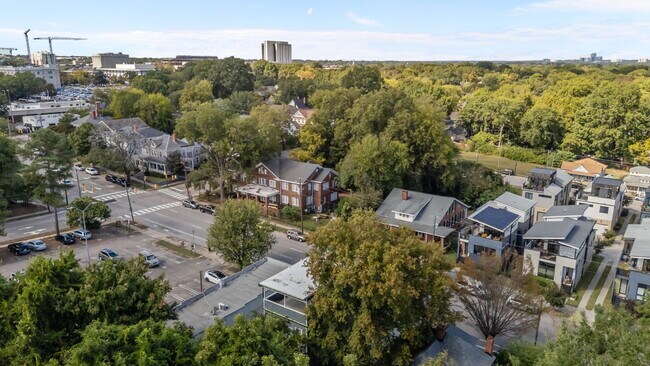 Building Photo - 516 New Bern Ave