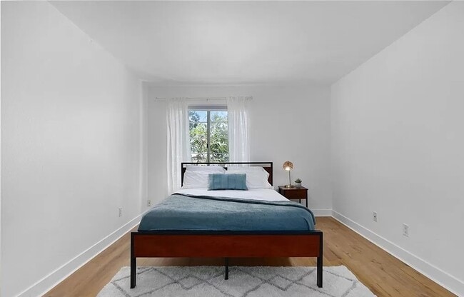 Building Photo - Comfortable Living in This Beautiful 1BR