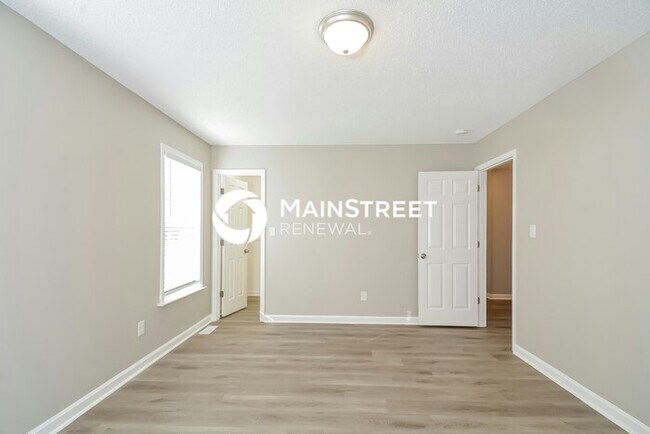 Building Photo - 3 Bedroom Pet-Friendly Home in Knightdale, NC with Main Street Renewal