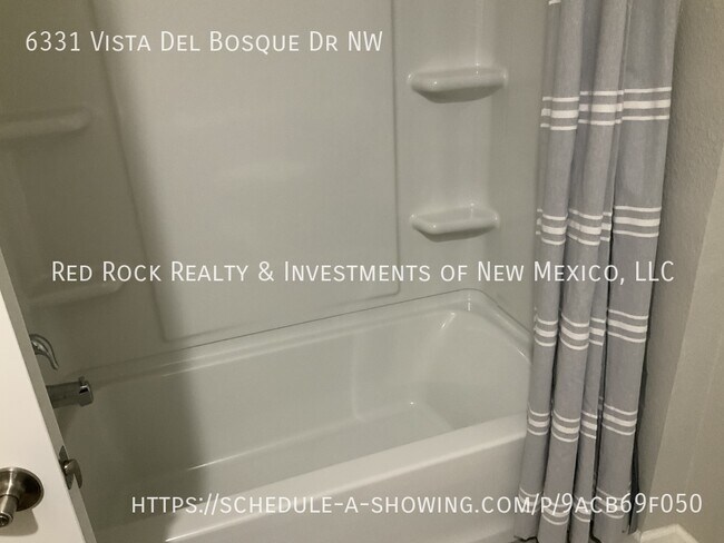 Building Photo - 6331 Vista del Bosque Dr